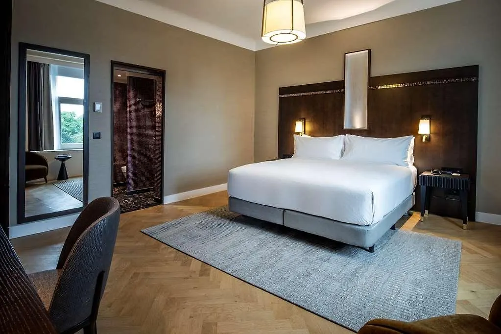 Doubletree By Hilton Brussels City Saint-Josse-ten-Noode