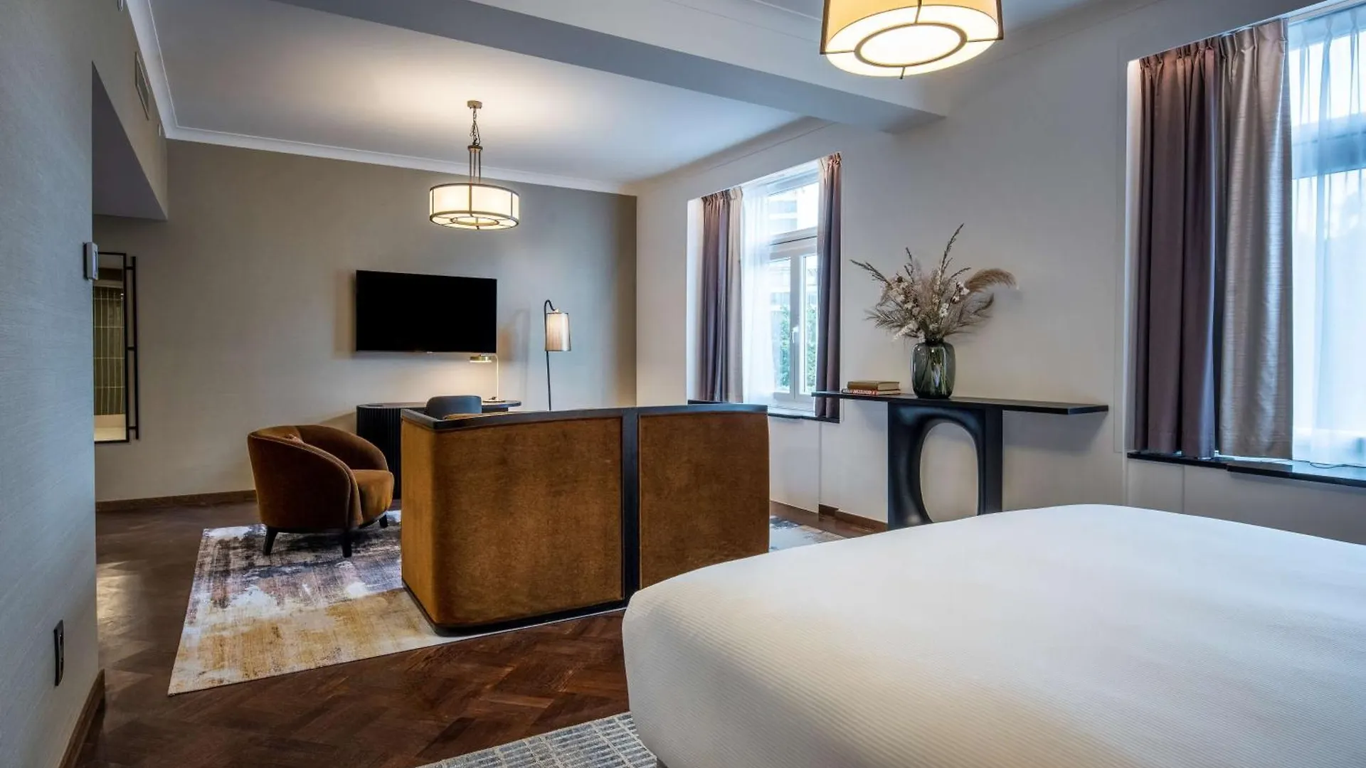 Doubletree By Hilton Brussels City Saint-Josse-ten-Noode 4*,